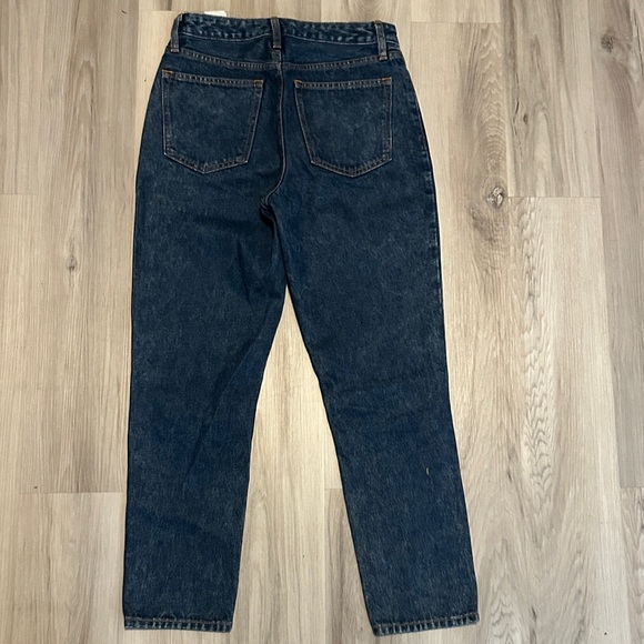 Abercrombie & Fitch Classic Blue Straight-Leg Jeans size waist 27 /4 - Picture 3 of 6